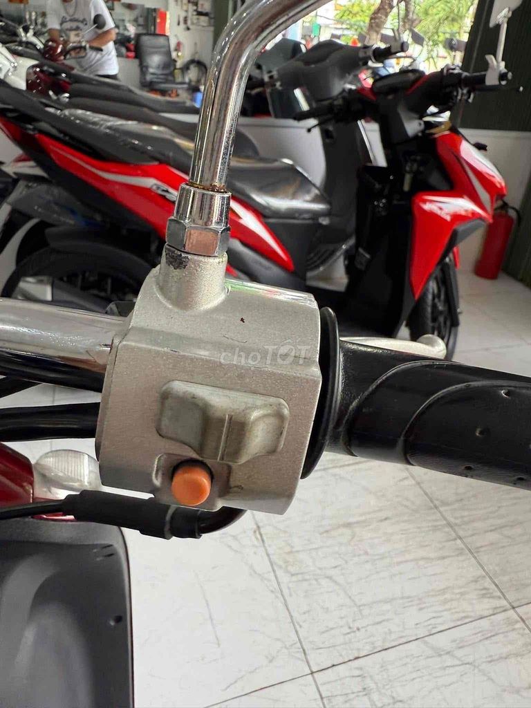 ELITE 50-2020. Zin Cọp. Odo 11k. Chủ Rạch Giá. Mua bán Xe máy tại Thành phố Rạch Giá Kiên Giang được đăng bởi XE MÁY CŨ TÂN 128 hình 11