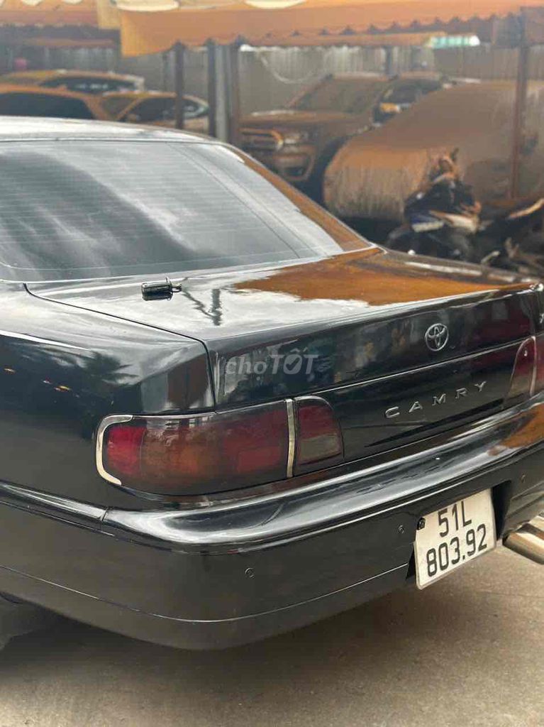 Toyota Camry 1992 Tự động 240000 km Đen. Mua bán Ô tô tại Quận Bình Tân Tp Hồ Chí Minh được đăng bởi Việt Motor Bình Tân hình 4