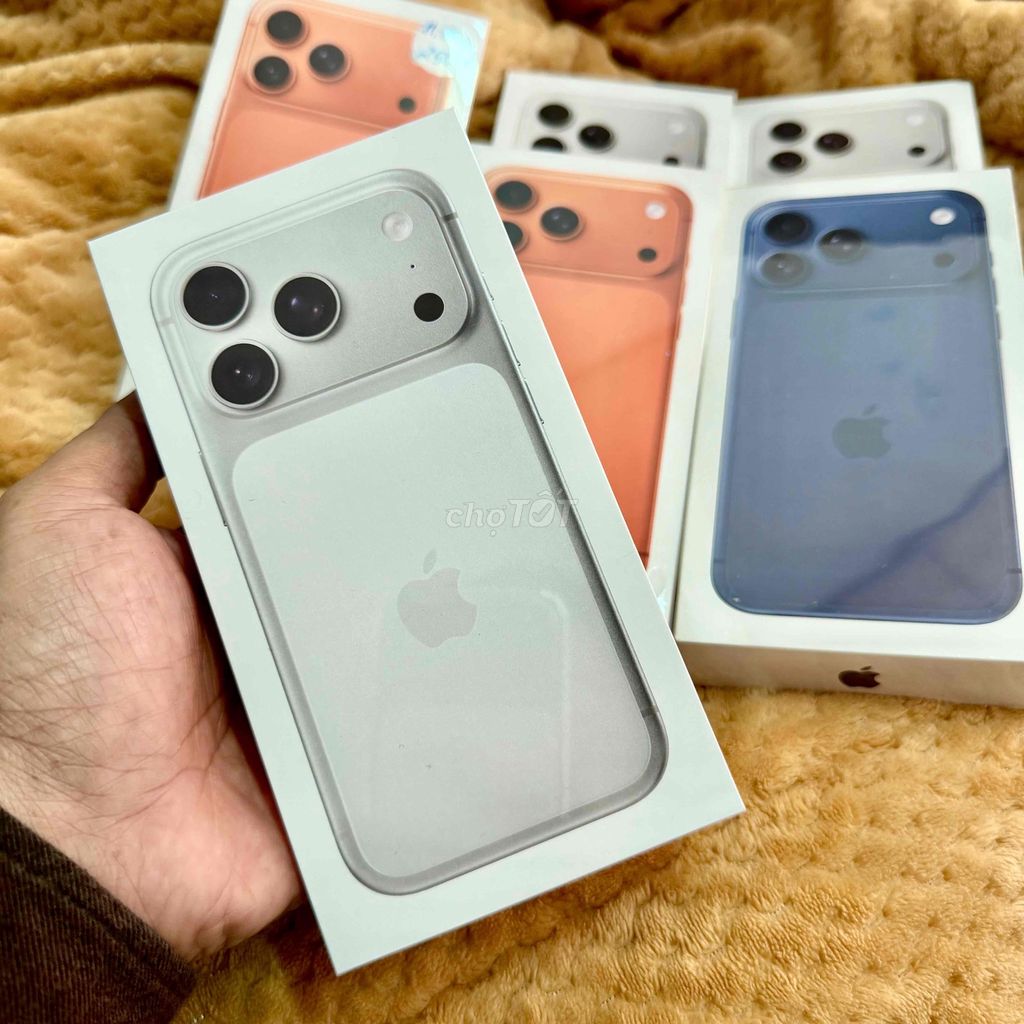 iPhone 17 Pro 256GB Cty Trắng New Seal. Mua bán Điện thoại tại Thành phố Bến Tre Bến Tre được đăng bởi Tiệm Nhà Táo hình 1