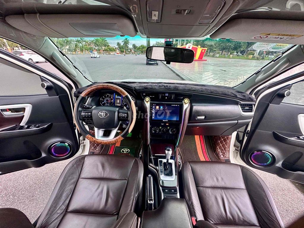 Toyota Fortuner 2019 2.4G 4x2 AT - 81234 km. Mua bán Ô tô tại Quận Hải Châu Đà Nẵng được đăng bởi Xuân Vũ TAMKYCAR hình 15