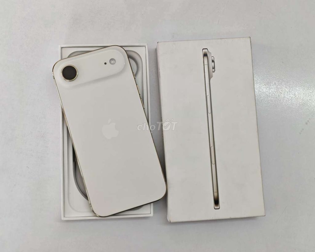 iPhone AIR Light Gold 256GB. Mua bán Điện thoại tại Quận Ninh Kiều Cần Thơ được đăng bởi Lê Khang hình 1