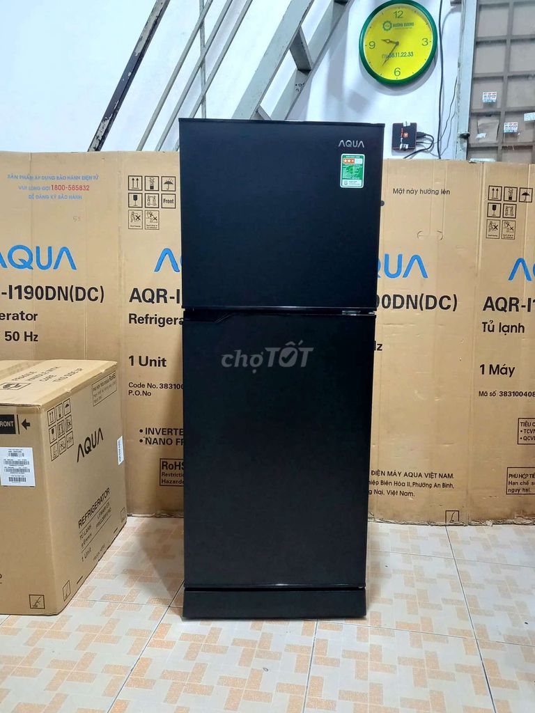 Tủ lạnh Aqua F156J8 đời mới, bảo hành chính hãng.