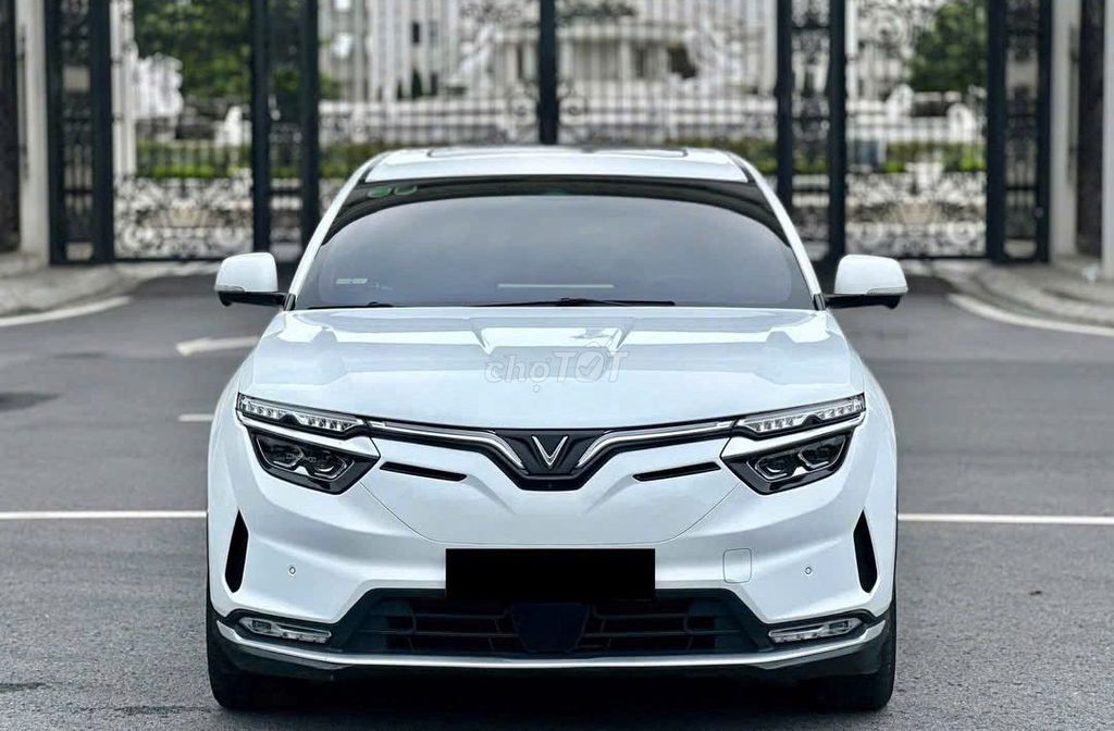 Vinfast VF8 Eco 2022 Trắng Nội Thất Đen. Mua bán Ô tô tại Quận Lê Chân Hải Phòng được đăng bởi Vinfast Ocean Park Gia Lâm Hà Nội hình 1