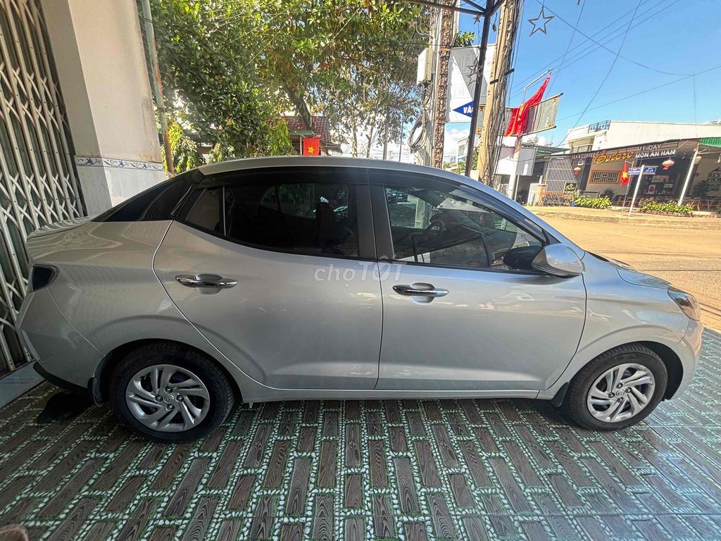 Hyundai Grand i10 2021 MT Bạc 60529 km. Mua bán Ô tô tại Thành phố Thủ Đức Tp Hồ Chí Minh được đăng bởi thịnh hình 11
