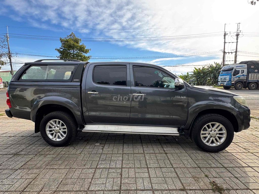 Toyota Hilux 2013 2.5E 4x2 MT - 100000 km. Mua bán Ô tô tại Thành phố Pleiku Gia Lai được đăng bởi Dinh Trung  hình 8