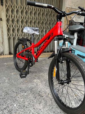 xe đạp trẻ em 20”. Mua bán Xe đạp tại Quận 4 Tp Hồ Chí Minh được đăng bởi Hoang oanh