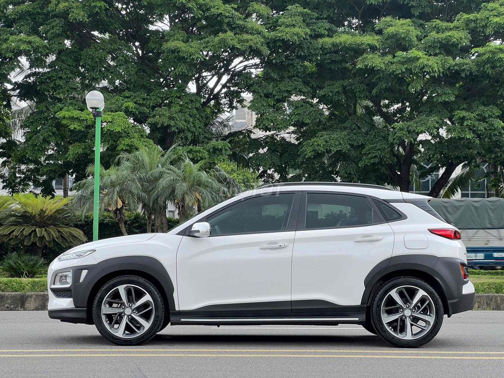 Hyundai Kona 2019 2.0 AT ĐẶC BIỆT - 88 km. Mua bán Ô tô tại Quận Long Biên Hà Nội được đăng bởi Le hao hình 5