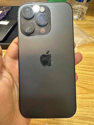 ip 14PRO Màn đóm Mực nhỏ ngay góc ,bán giá bỏ màn. Mua bán Điện thoại tại Quận Gò Vấp Tp Hồ Chí Minh được đăng bởi Hope Phone Táo Zin Sinh Viên