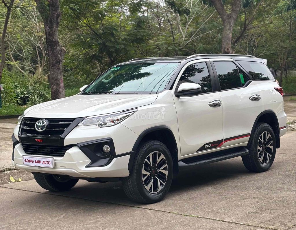 Toyota Fortuner 4x2 TRD 2019 - XE CỰC CHẤT. Mua bán Ô tô tại Thành phố Dĩ An Bình Dương được đăng bởi Dương hình 3