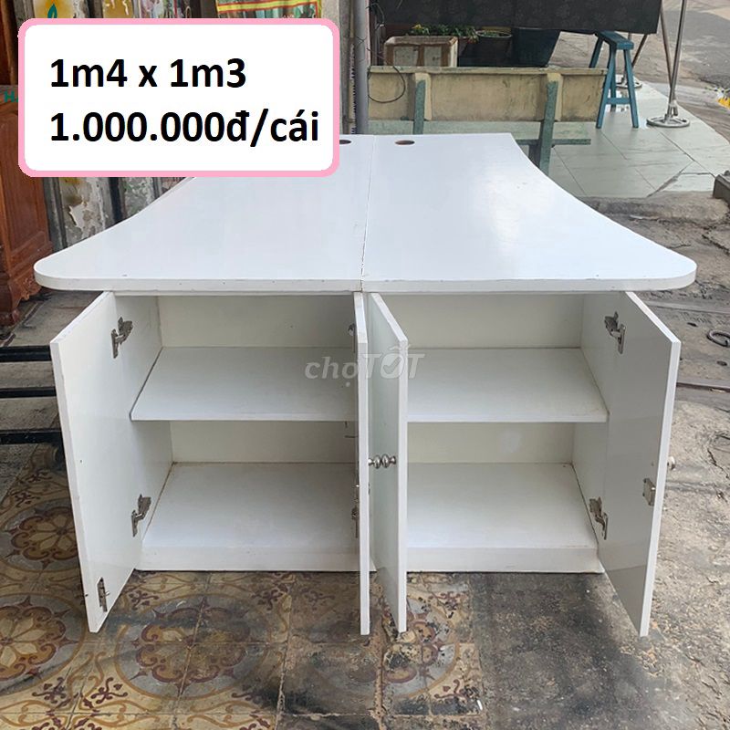 Bàn làm việc thiết kế độc đáo thanh lý. Mua bán Đồ dùng văn phòng tại Quận Phú Nhuận Tp Hồ Chí Minh được đăng bởi Nội Thất Thanh Lý Online  hình 2