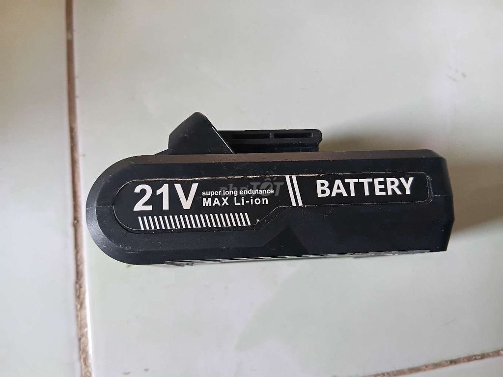 Pin Li-ion 21V Đen. Mua bán Đồ chuyên dụng, Giống nuôi trồng tại Quận Bình Thuỷ Cần Thơ được đăng bởi xZKenZx hình 1