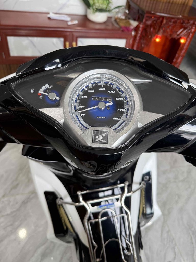 Xe Honda Future FI. Mua bán Xe máy tại Huyện Mỹ Xuyên Sóc Trăng được đăng bởi Xe Máy Phuoc Loc hình 3