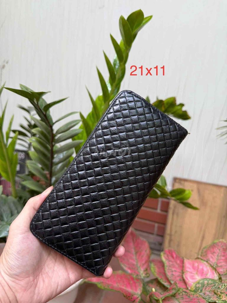 Ví cầm tay Da thật Đen 21x11 cm. Mua bán Túi xách tại Huyện Thanh Trì Hà Nội được đăng bởi Gấm Hoa 2Hand hình 1