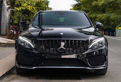 LONG ANH AUTO về Mercedes C300 AMG model 2018. Mua bán Ô tô tại Quận 7 Tp Hồ Chí Minh được đăng bởi LongAnh AuTo 
