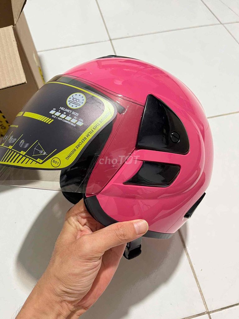 THANH LÝ NÓN BH Royal M01 màu Hồng mới 100%