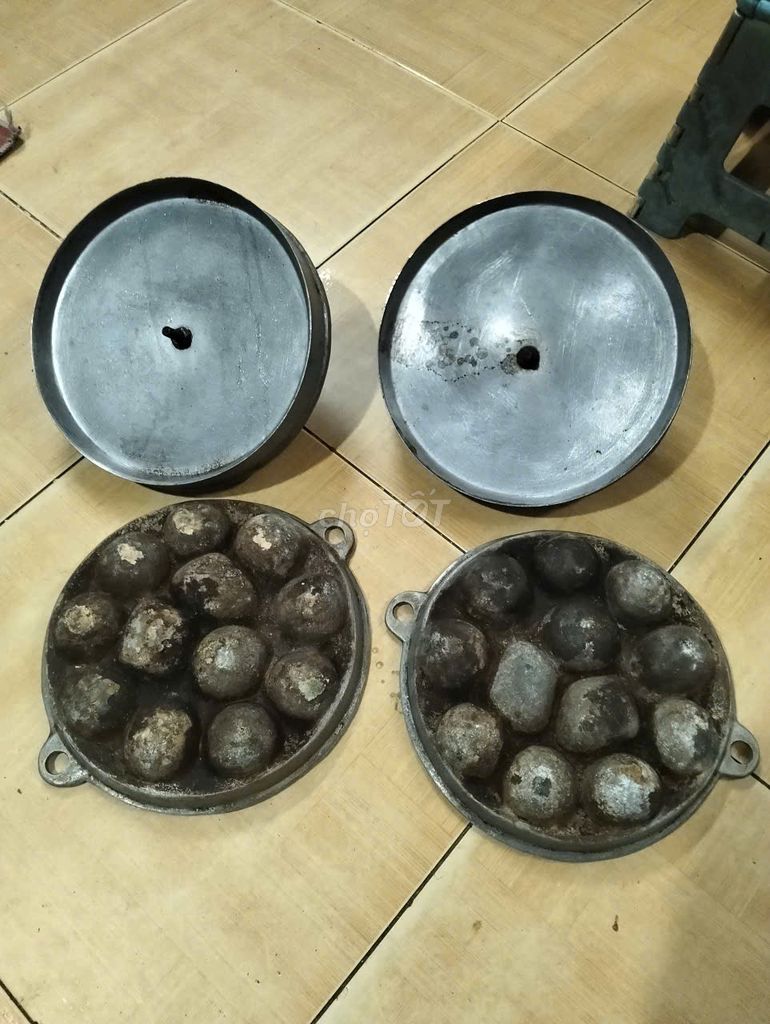 Khuôn làm bánh Nhôm Xám. Mua bán Dụng cụ nhà bếp tại Thành phố Buôn Ma Thuột Đắk Lắk được đăng bởi Quang hình 1