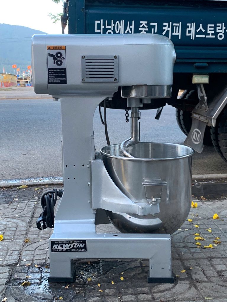 Máy trộn bột 15L . Mua bán Nội thất, đồ gia dụng khác tại Quận Sơn Trà Đà Nẵng được đăng bởi ĐỒ CŨ ĐÀ NẴNG  hình 1