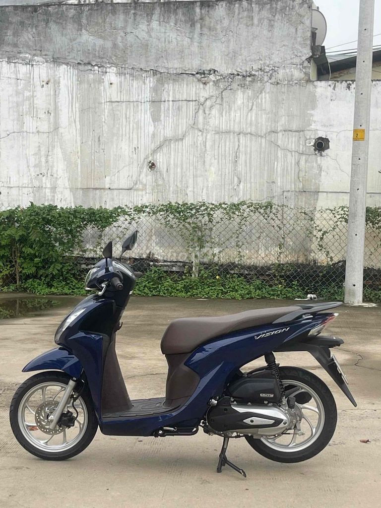 Honda Vision 2026 синий супер состояние 98%