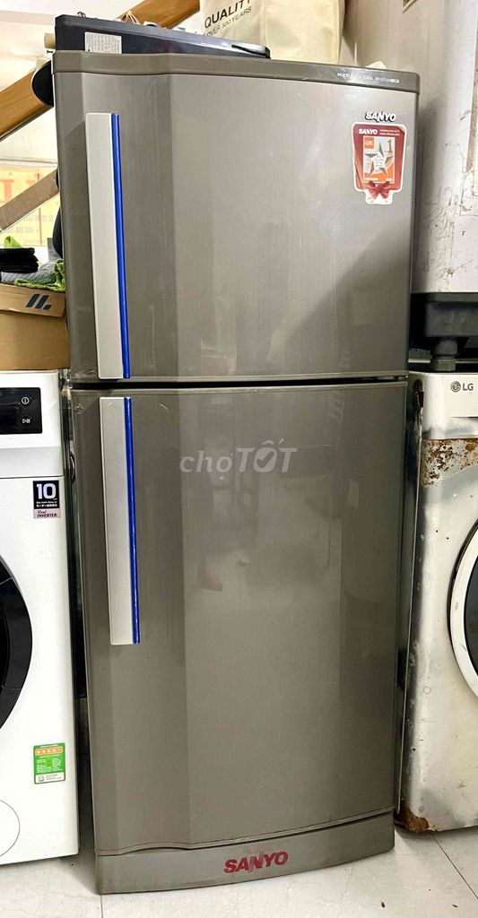 Tủ lạnh Sanyo 180 lít Xám. Mua bán Tủ lạnh tại Thành phố Nha Trang Khánh Hòa được đăng bởi Hảo Minh hình 1