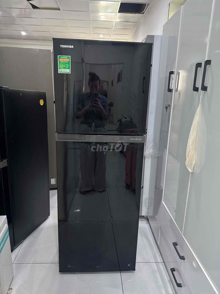 Tủ lạnh Toshiba Inverter 233L, bao shi 🤩🤩. Mua bán Tủ lạnh tại Quận Bình Thạnh Tp Hồ Chí Minh được đăng bởi Mỹ Trà Trần hình 1