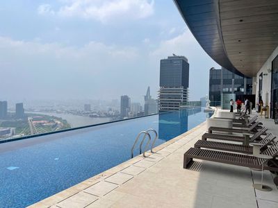 Cho thuê Grand Marina, Tòa SEA, 55tr, 62m2, Trực diện sông, Full NT!