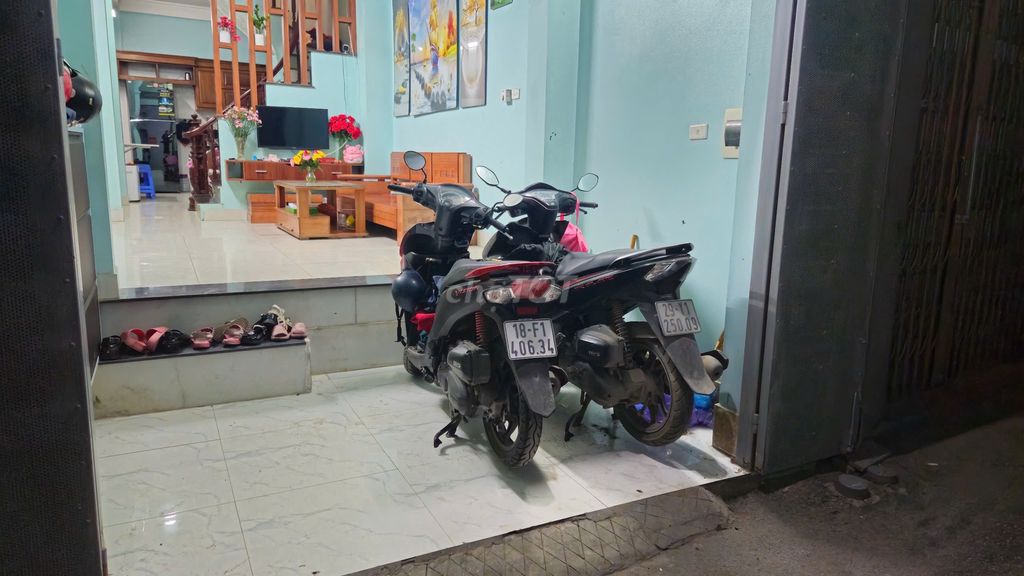 Mình chính chủ cần bán căn nhà ở Phố lụa, vạn phúc, hà đông, hà nội