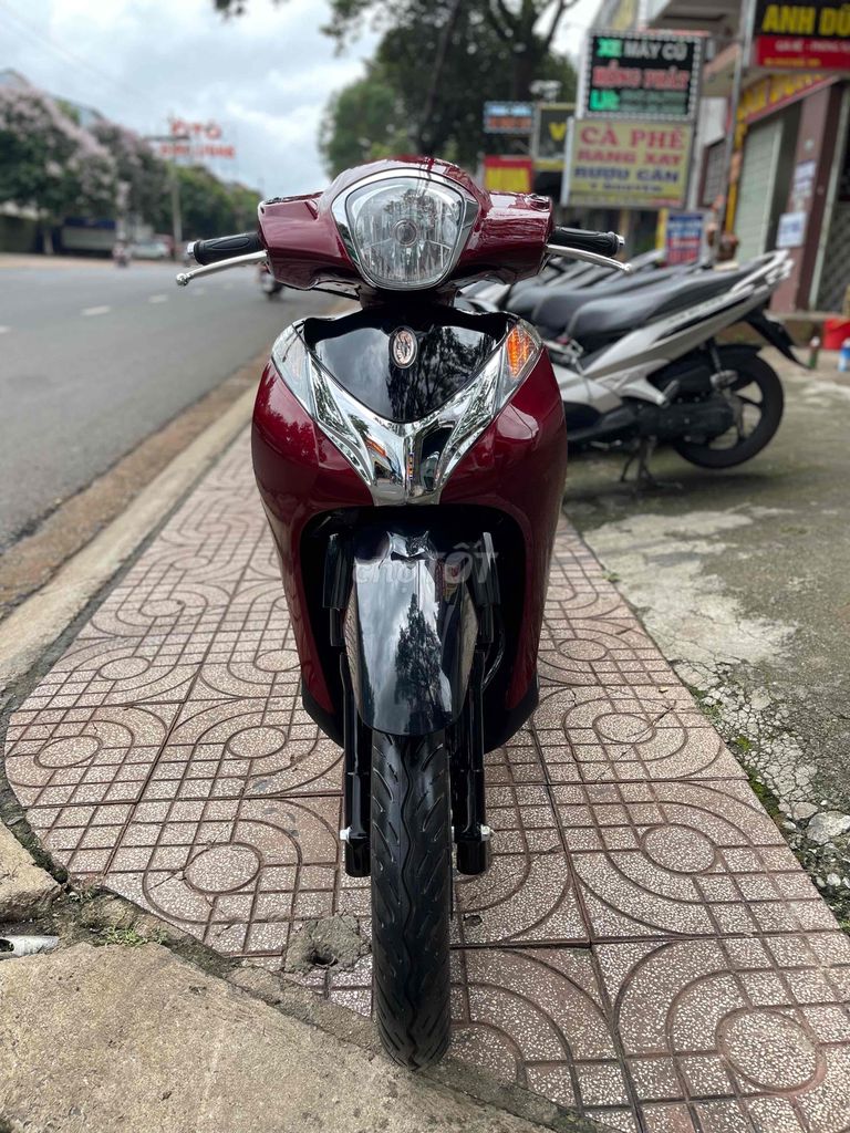 🌟Bán SHmode.2018.khoá ga đỏ đen chính chủ phố zin🌟. Mua bán Xe máy tại Thành phố Buôn Ma Thuột Đắk Lắk được đăng bởi xe máy Hồng Phát hình 1