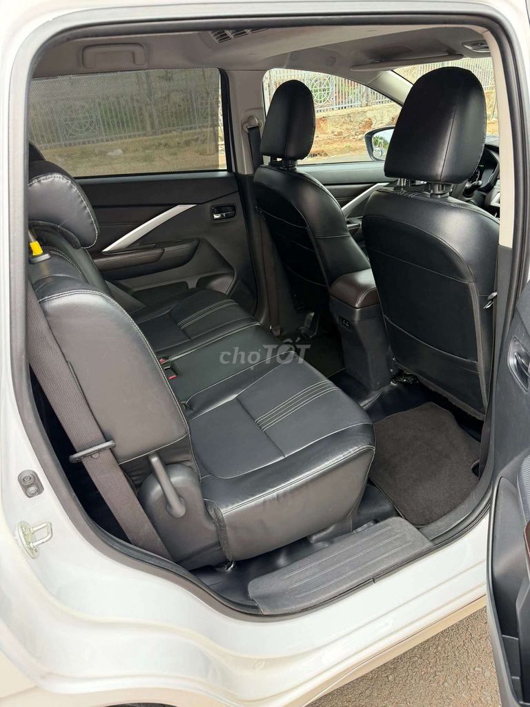 XPANDER 2022 PREMIUN rất đẹp. Mua bán Ô tô tại Thành phố Buôn Ma Thuột Đắk Lắk được đăng bởi Phúc Thiện hình 14