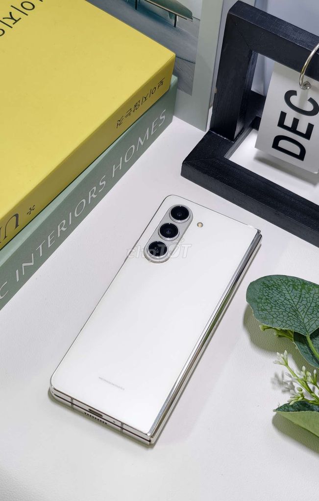 Samsung Z Fold5 256GB Việt Nam. Mua bán Điện thoại tại Quận 10 Tp Hồ Chí Minh được đăng bởi Nguyễn Nhật hình 1