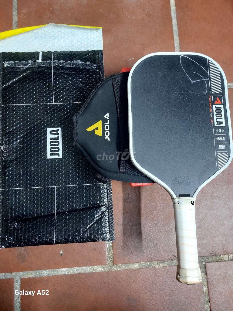 Vợt PICKLEBALL JOOLA Perseus Pro IV Đen
