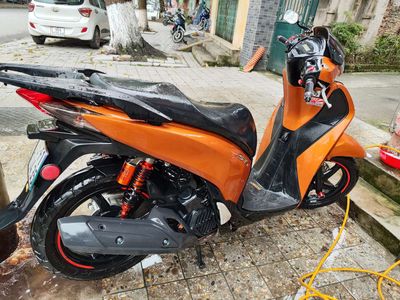 Shark 125 lên SH. Mua bán Xe máy tại Thành phố Bắc Ninh Bắc Ninh được đăng bởi Nguyễn Thịnh