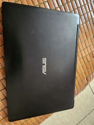 M MUA MÁY MỚI XỊN I7 NÊN DƯ MÁY BÁN RẺ CHO ACE CẦN. Mua bán Laptop tại Quận Long Biên Hà Nội được đăng bởi Nam