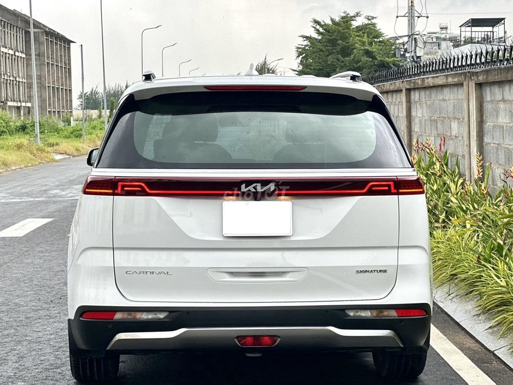 Kia Carnival 2024 Signature 2.2D - 56,000 km.. Mua bán Ô tô tại Thành phố Thủ Đức Tp Hồ Chí Minh được đăng bởi Đức Tứ Bánh hình 2
