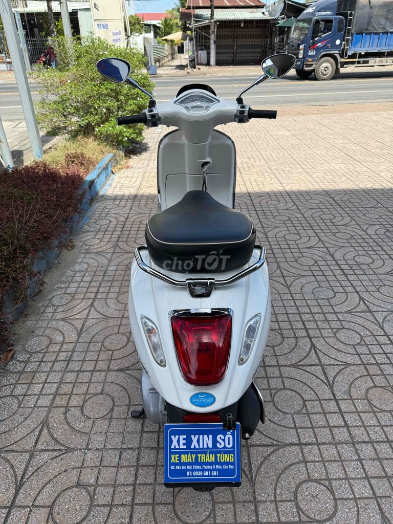 Piaggio Vespa Sprint 2015 Trắng Led như mới. Mua bán Xe máy tại Quận Ô Môn Cần Thơ được đăng bởi Trần Tùng hình 6