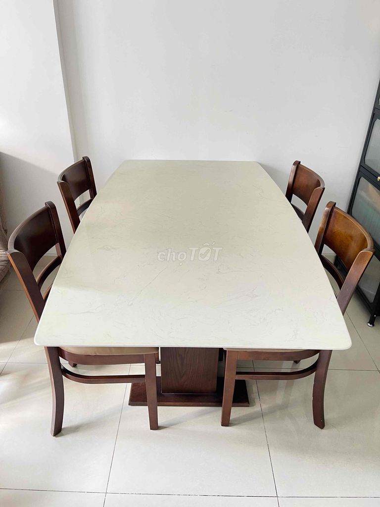 Bộ Bàn ăn Vân đá Gỗ Kem Nâu 160cm. Mua bán Bàn ghế tại Thành phố Thủ Đức Tp Hồ Chí Minh được đăng bởi Nguyễn Bích Ngọc hình 1