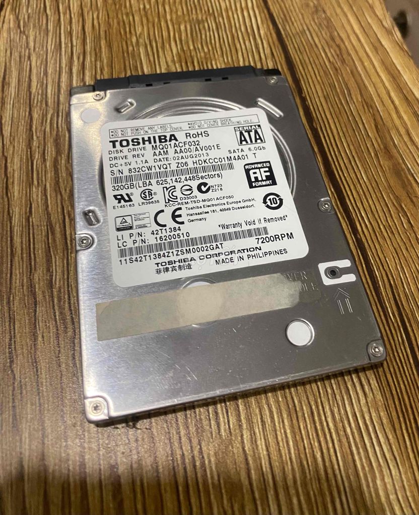 ổ cứng hdd laptop 320G có window 10