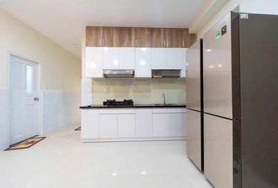 Bán căn hộ 2PN full nội thất đẹp lung linh giá *** thị trường. Mua bán căn hộ/chung cư tại Quận 8 Tp Hồ Chí Minh được đăng bởi Đạt Nguyễn