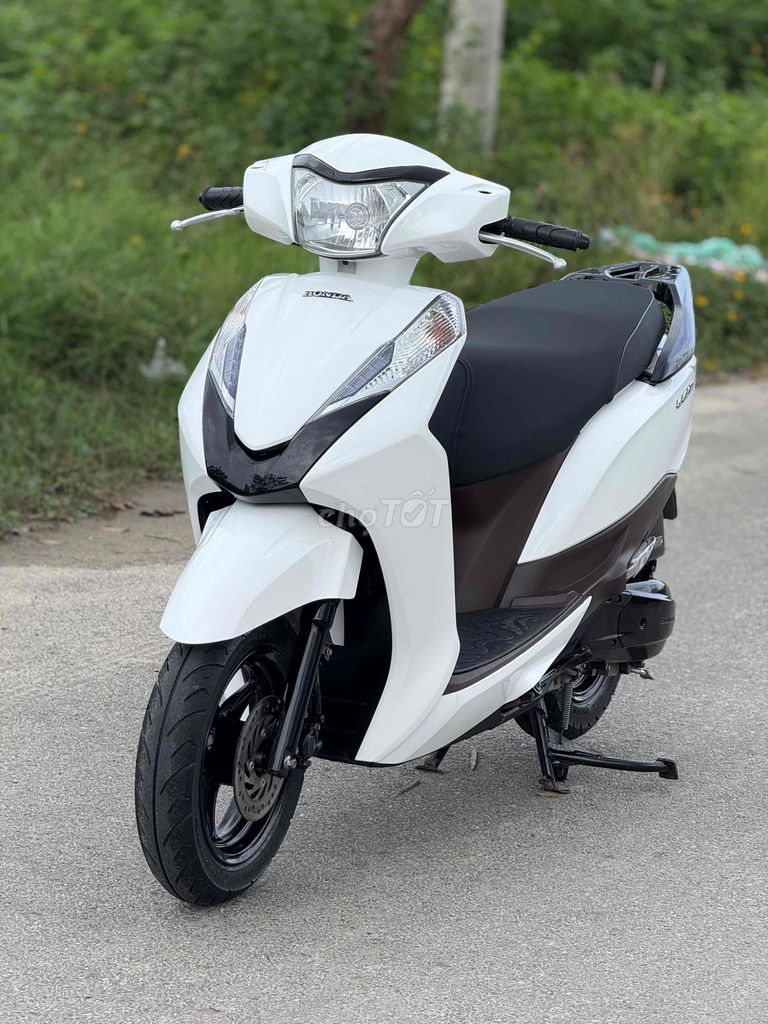 Lead 2016 biển 43 máy móc rin ngon chạy nhẹ tơn gi. Mua bán Xe máy tại Quận Liên Chiểu Đà Nẵng được đăng bởi Nhật Tình hình 1