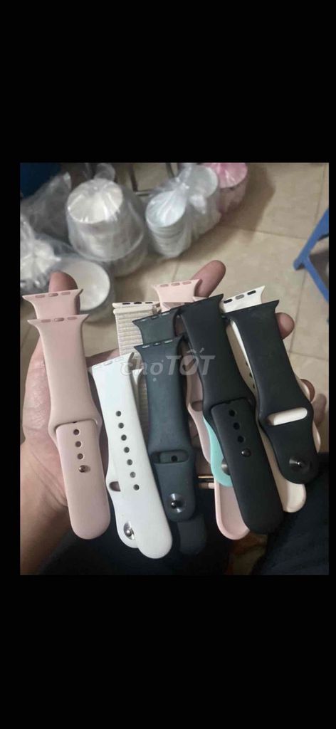 Dây apple watch zin còn đẹp size 38 40 42nm. Mua bán Phụ kiện (Màn hình, Chuột...) tại Quận Tân Phú Tp Hồ Chí Minh được đăng bởi Trương Hiệp hình 1