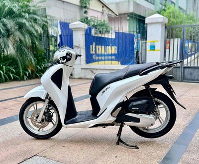 Honda SH 125 đời 2017 biển Hà Nội