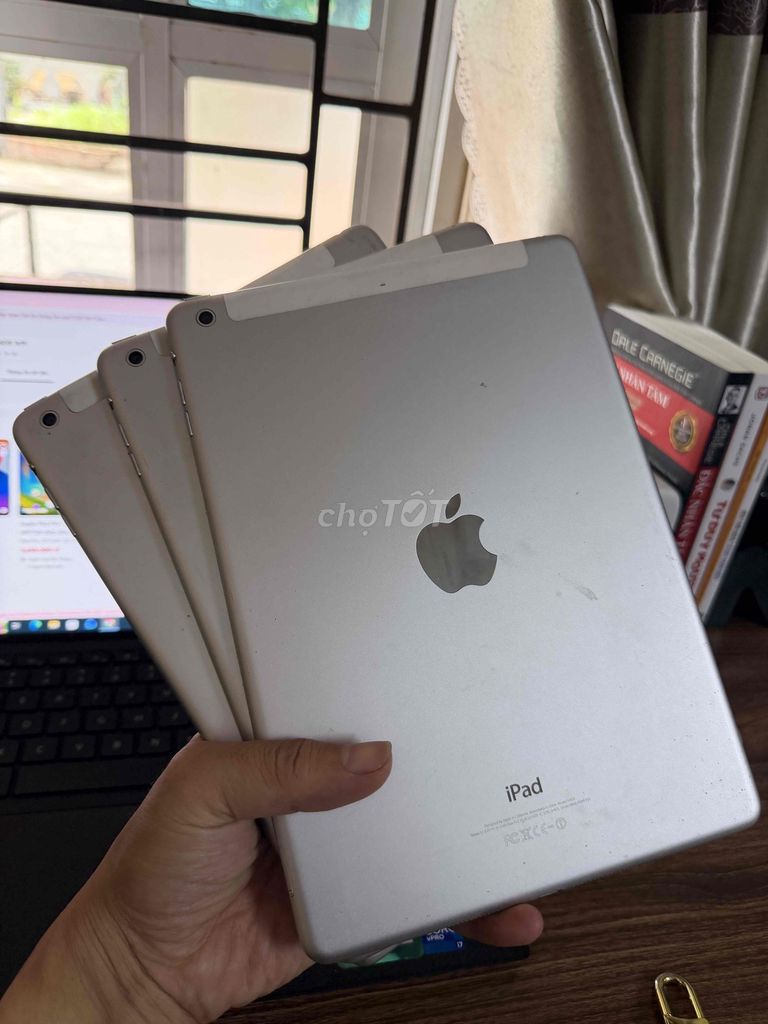 Apple iPad Air 1 9.7 inch Bạc. Mua bán Máy tính bảng tại Quận Dương Kinh Hải Phòng được đăng bởi Mr Công Công hình 1