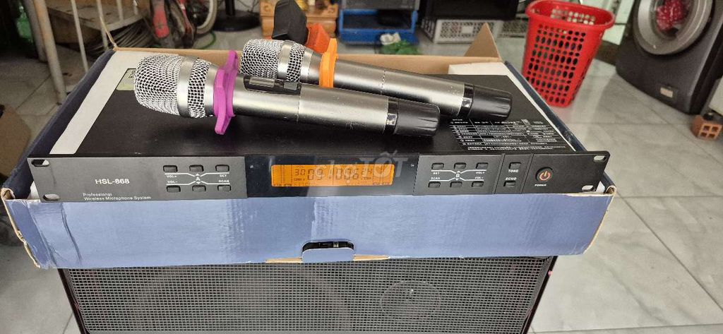Micro không dây HSL HSL-868 Đen, Bạc. Mua bán Tivi, Âm thanh tại Quận 7 Tp Hồ Chí Minh được đăng bởi Gia Phúc hình 1