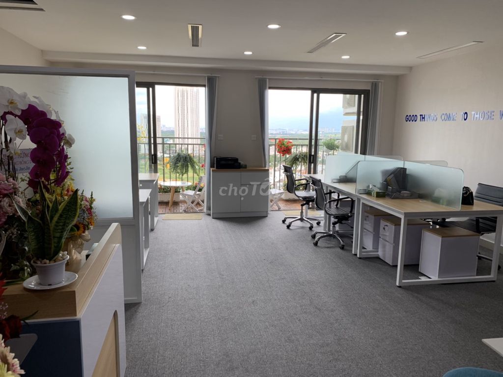 Cho Thuê Văn Phòng 84m² - Ban Công Rộng Chỉ 23,9Tr - The Sun Avenue Q2