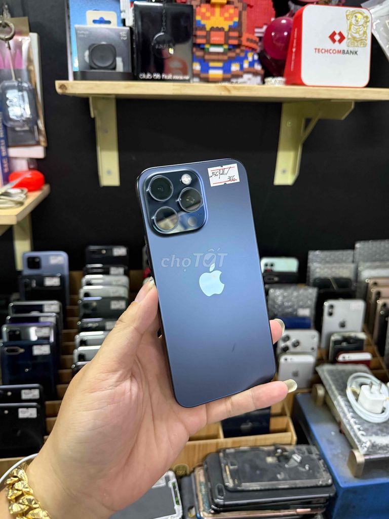 Apple iPhone 15 Pro Max 256GB Xám Mỹ pin 86%. Mua bán Điện thoại tại Quận Bình Thạnh Tp Hồ Chí Minh được đăng bởi SyTuan hình 1