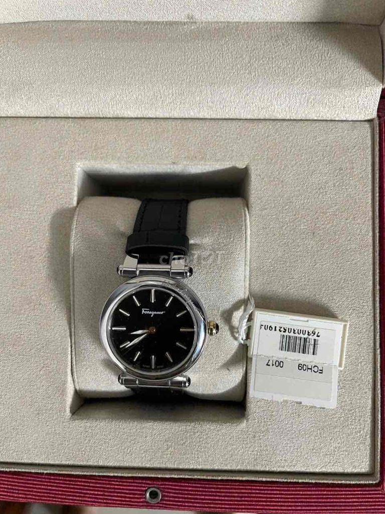 Đồng hồ Salvatore Ferragamo Idillio Nữ Da Đen 36mm. Mua bán Đồng hồ tại Quận 12 Tp Hồ Chí Minh được đăng bởi Thuý Vy Phạm hình 1