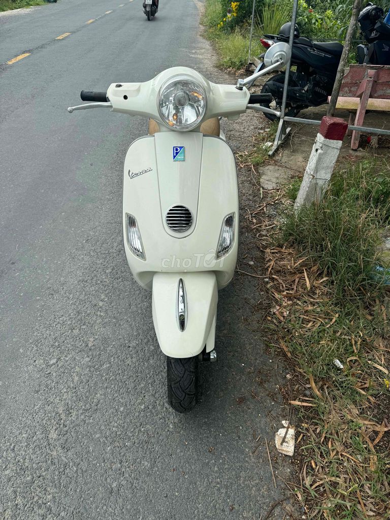 vespa 2011. Mua bán Xe máy tại Huyện Châu Thành An Giang được đăng bởi Hoài An hình 1