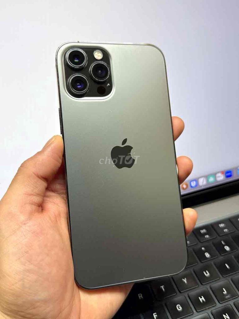Apple iPhone 12 Pro Max 128GB Xám 99%. Mua bán Điện thoại tại Quận Ô Môn Cần Thơ được đăng bởi NNV hình 1