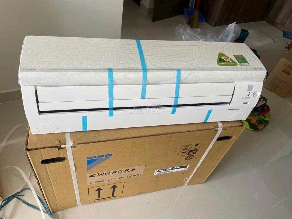 Máy lạnh Daikin Inverter Trắng- Mới 100%. Mua bán Máy lạnh, điều hoà tại Thành phố Biên Hòa Đồng Nai được đăng bởi Vy Điện Máy Trả Góp Nhanh hình 1