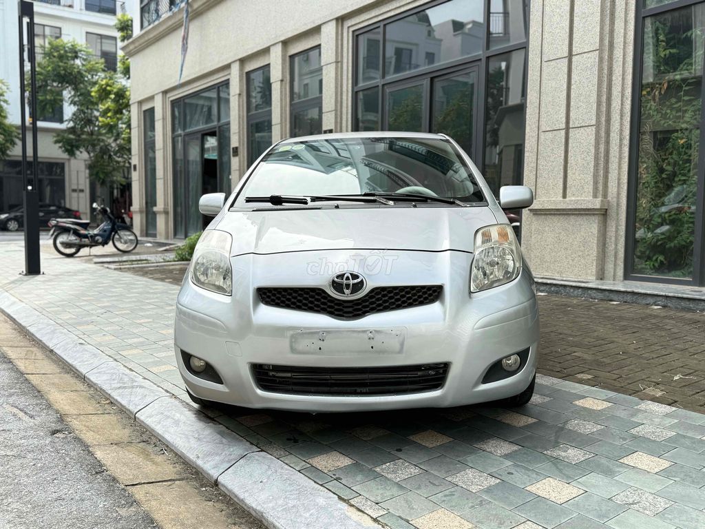 Toyota Yaris 2009 1.3 AT - 120000 km. Mua bán Ô tô tại Quận Long Biên Hà Nội được đăng bởi Huy Trần hình 4