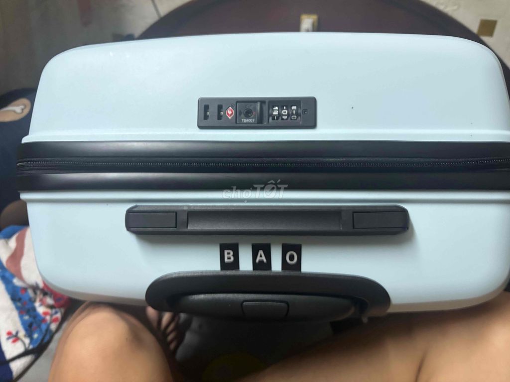 cần bán vali pisani mua ở mia size L 28 còn mới. Mua bán Túi xách tại Quận 8 Tp Hồ Chí Minh được đăng bởi Bao Huhnh hình 1
